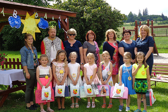 Zahradní slavnost v Mateřské škole ve Starém Smolivci 17.6.2020